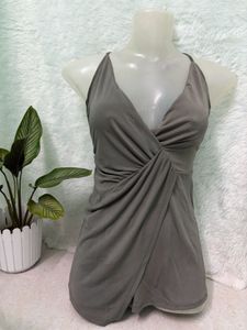 Cute Romper ❤️ ( new unused from UAE) 🇦🇪