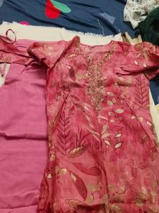 Pink Floral Embroidered Kurta Set