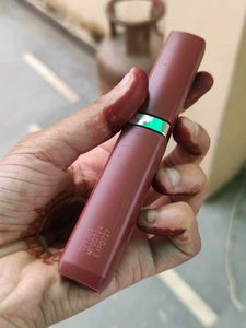 Loreal Infaliabe Lipstick In Lazy Sunday