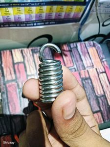 Hand Gripper With There Broken Spring