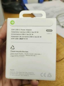 New Apple USB C 20w Adapter