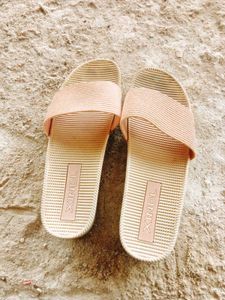 Slipper