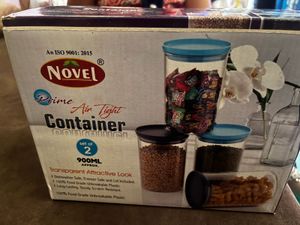 2 Air Tight Containers