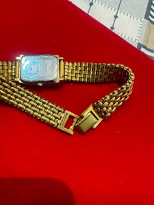 Lamex Golden Watche For Women