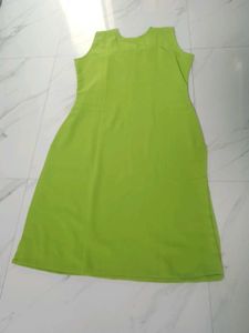 Elegant Green Embroidered Kurta Set