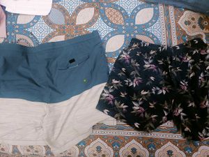 Combo Of Men&#39;s Shorts In 32 Waist