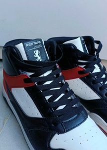 RED TAPE (BRANDED) Sneakers Casual Shoes