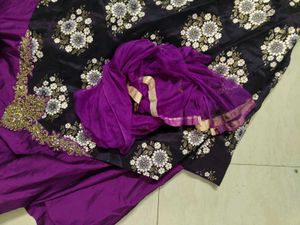 Set Of Ethnic Gown
