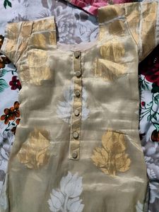 Silk Type Churidar Top Home Made Stitch