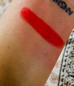 Lakme Absolute Lipstick