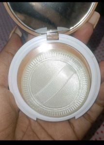 Mamaearth Compact Powder