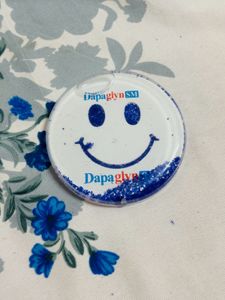 Unused Paper Holder Smily Cute