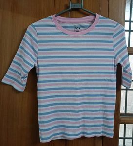 Round Neck Fitted T-shirt