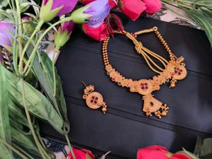 Vintage Gold-Tone Indian Jewelry Set