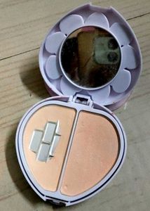 NYN Compact Powder