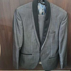 Louise Philippe Suit for Men