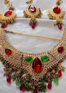 Crystal Necklace, Earrings & Mangtika Set