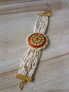 Elegant Pearl &amp; Kundan Armlet