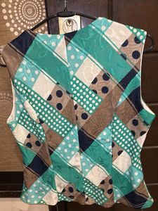 Green cutout Sleeveless Top