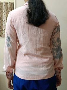 women&#39;s pink shirt