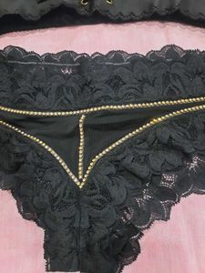 Black Lace Lingerie Set