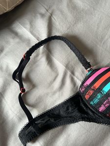 Marks &amp; Spencer Push-up Lace Multicolour Bra