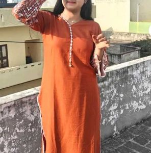 Red embroidered kurta set