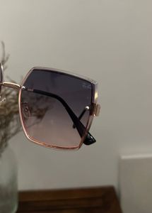 Stylish Oversized Sunglasses RayBan
