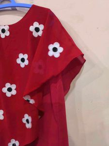 Red flora top for girls