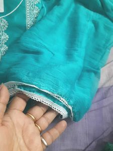 Jaam Cotton Suit With Reyon Bottom And Shiffon Dup
