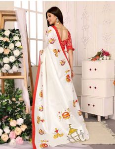 Elegant Off White Printed Saree