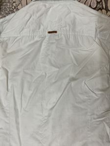 Mast &amp; Harbour White Shirt - Size M
