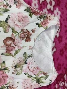 white Floral Top