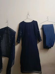 Elegant Navy Blue Kurta Set