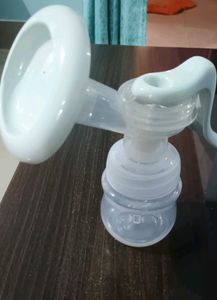 Phillips Avent manual breast pump