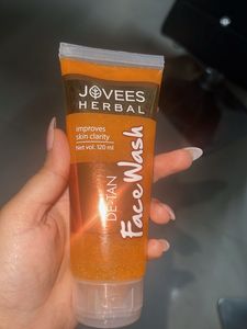 Jovees Herbal Face Wash