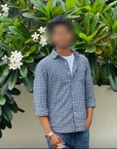 Levi&#39;s Checkered Shirt