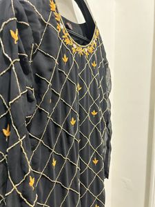 Women Black Pakistani Kurta Set