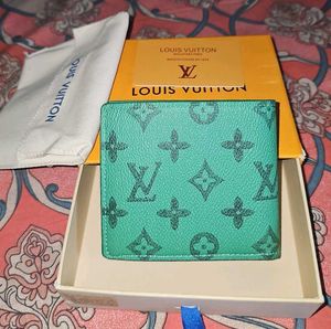 Louis Vuitton Green Wallet (Dubai Copy)