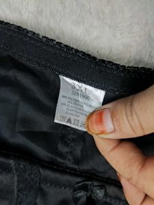 Black High-Waisted Panties
