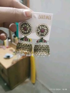 Jhumka Studs