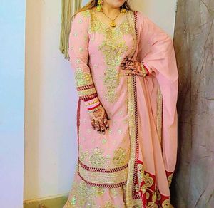 Elegant Kurta Set & Suit