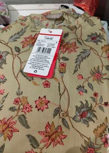 Avasa Brand Kurtas With Tag