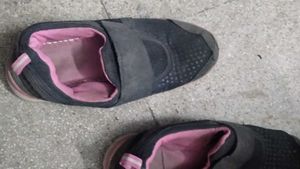 Sports Shoes In Pink And Black