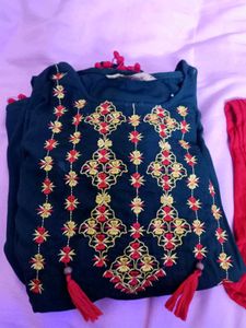 Women&#39;s GREEN ANARKALI KURTI