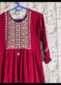 Short Red Kurti