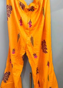 Desi Weaves Printed Mustard Kurti