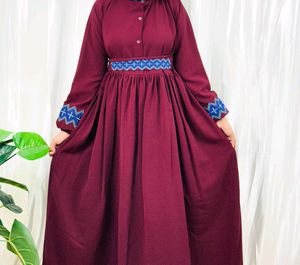 Feeding Friendly Gown