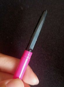 Color Essence Kajal (Black)