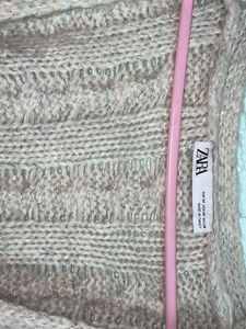 A Unique Cardigan For The Winters